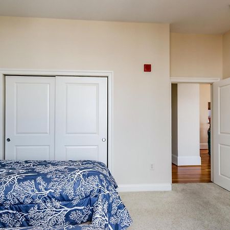 Chase Penthouse At 39 West Baltimore Inner Harbor Convention Center Free Indoor Parking One And Two Bedrooms Экстерьер фото