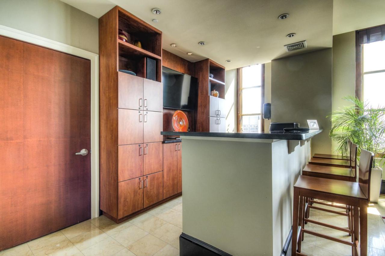 Chase Penthouse At 39 West Baltimore Inner Harbor Convention Center Free Indoor Parking One And Two Bedrooms Экстерьер фото