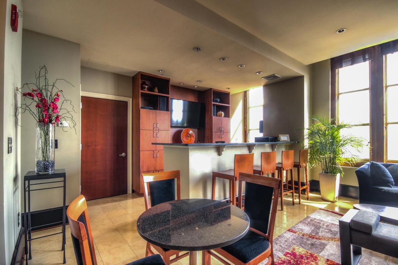 Chase Penthouse At 39 West Baltimore Inner Harbor Convention Center Free Indoor Parking One And Two Bedrooms Экстерьер фото